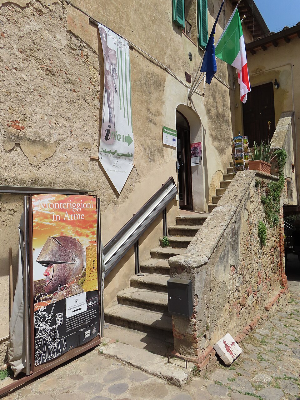 Monteriggioni in arme