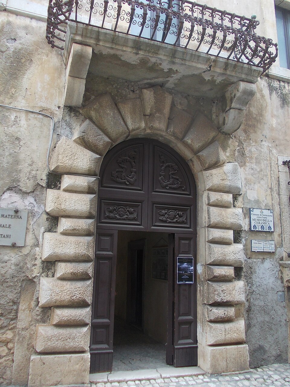 Museo di storia della ceramica