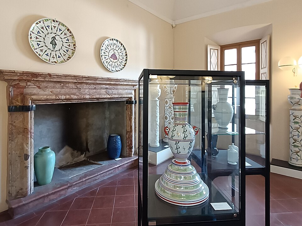 Museo internazionale design ceramico - Civica raccolta di Terraglia