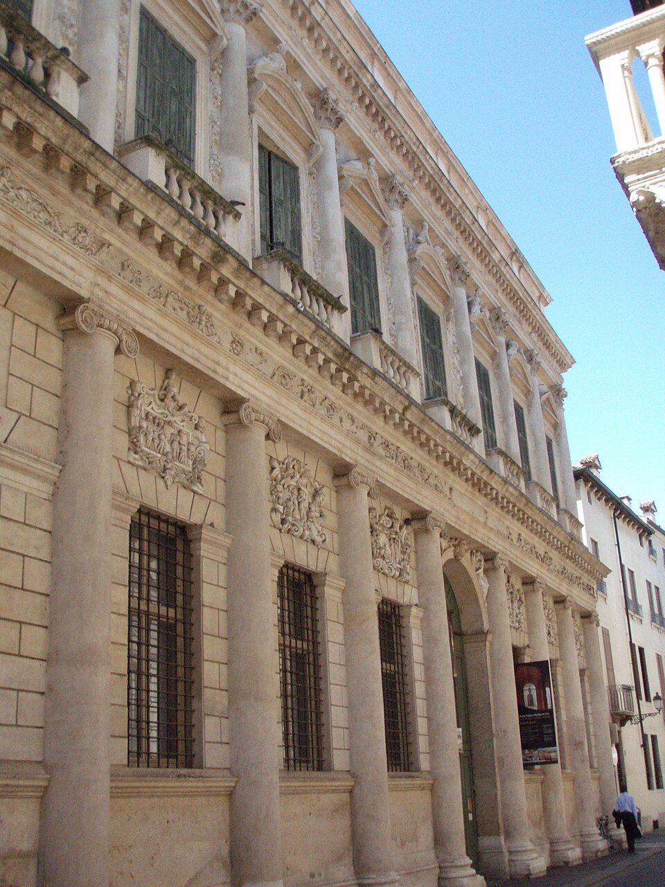Palazzo Barbaran da Porto