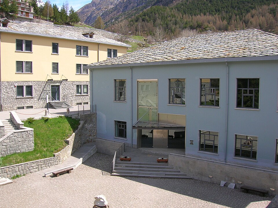 Villaggio minatori e centro espositivo Alpinart