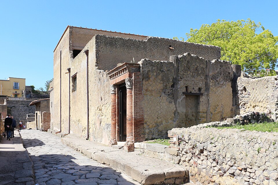 Casa del Gran Portale