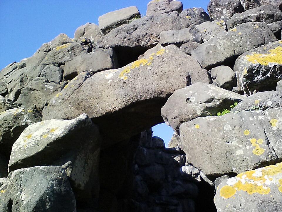 Nuraghe Melas