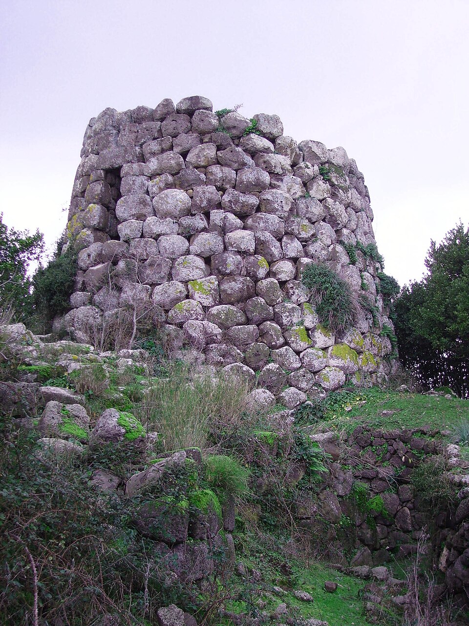 Longu Nuraghe