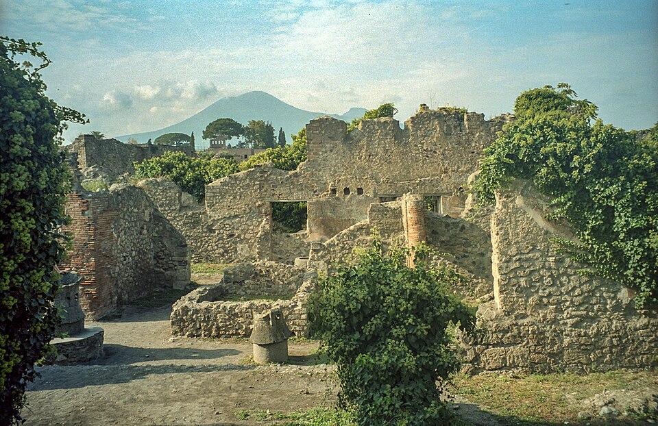 Bakery of Popidius Priscus (VII.2.22)