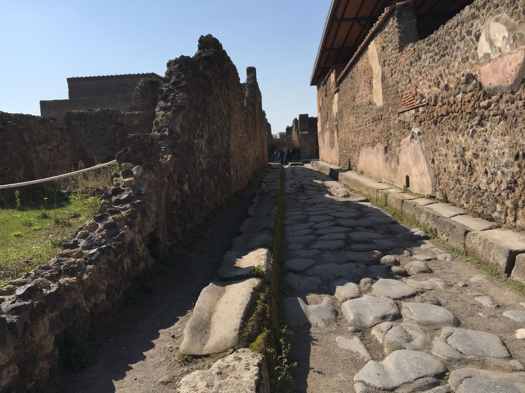 Caupona VI.10.1