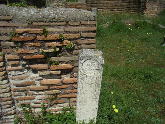 Terme del Mitra (I,XVII,2)