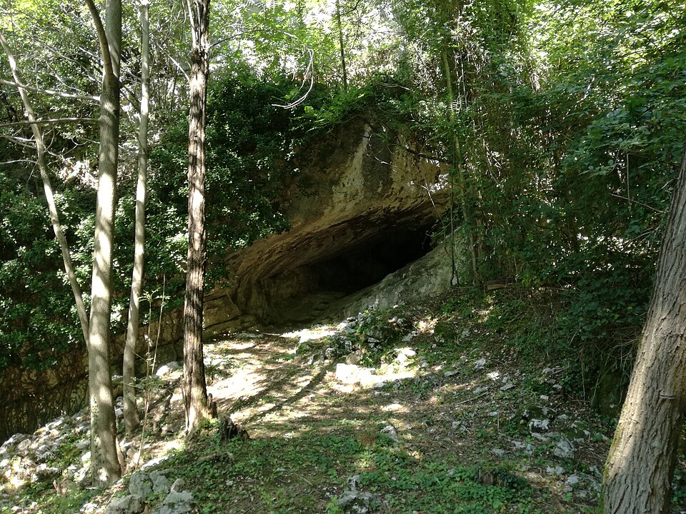 Busa dell'Adamo