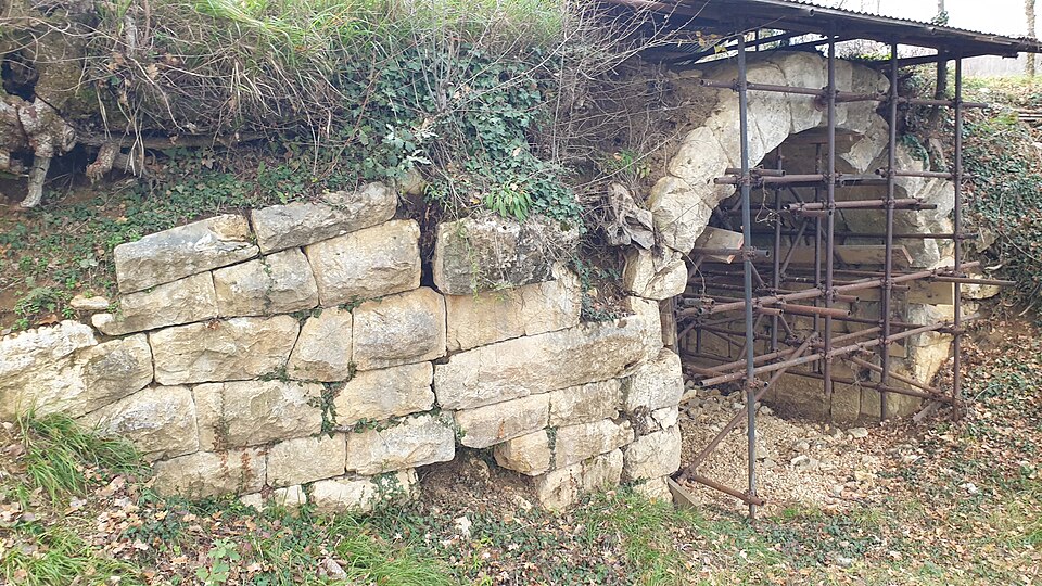 Ponte Romano (Ponte "Nascusci" ovvero Ponte Nascosto)