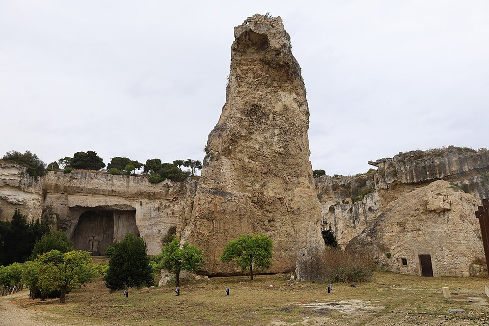 Area Monumentale della Neapolis