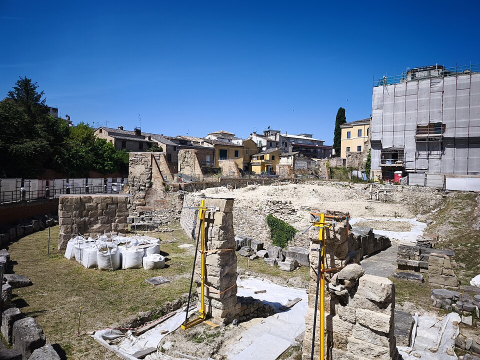 Anfiteatro Romano - Rovine