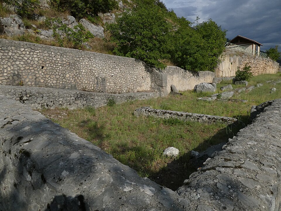 Santuario di Ercole Curino
