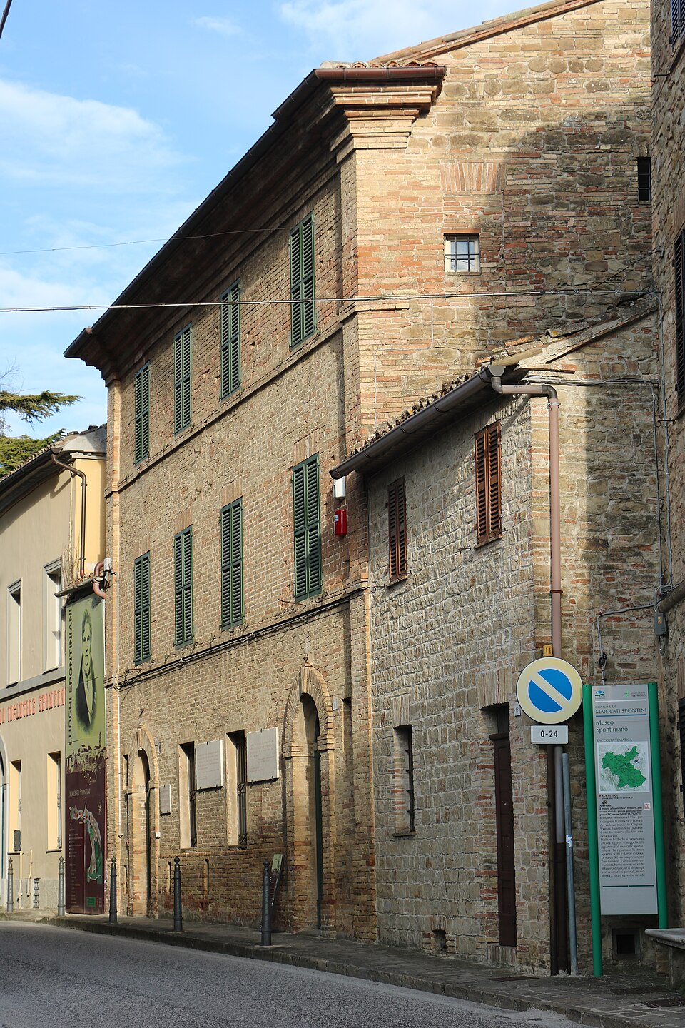 Teatro Gaspare Spontini