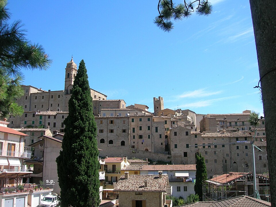 Teatro comunale Santa Maria del Mercato